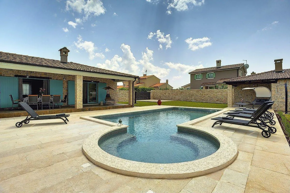 Villa Desire 0*, Svetvincenat Croatia